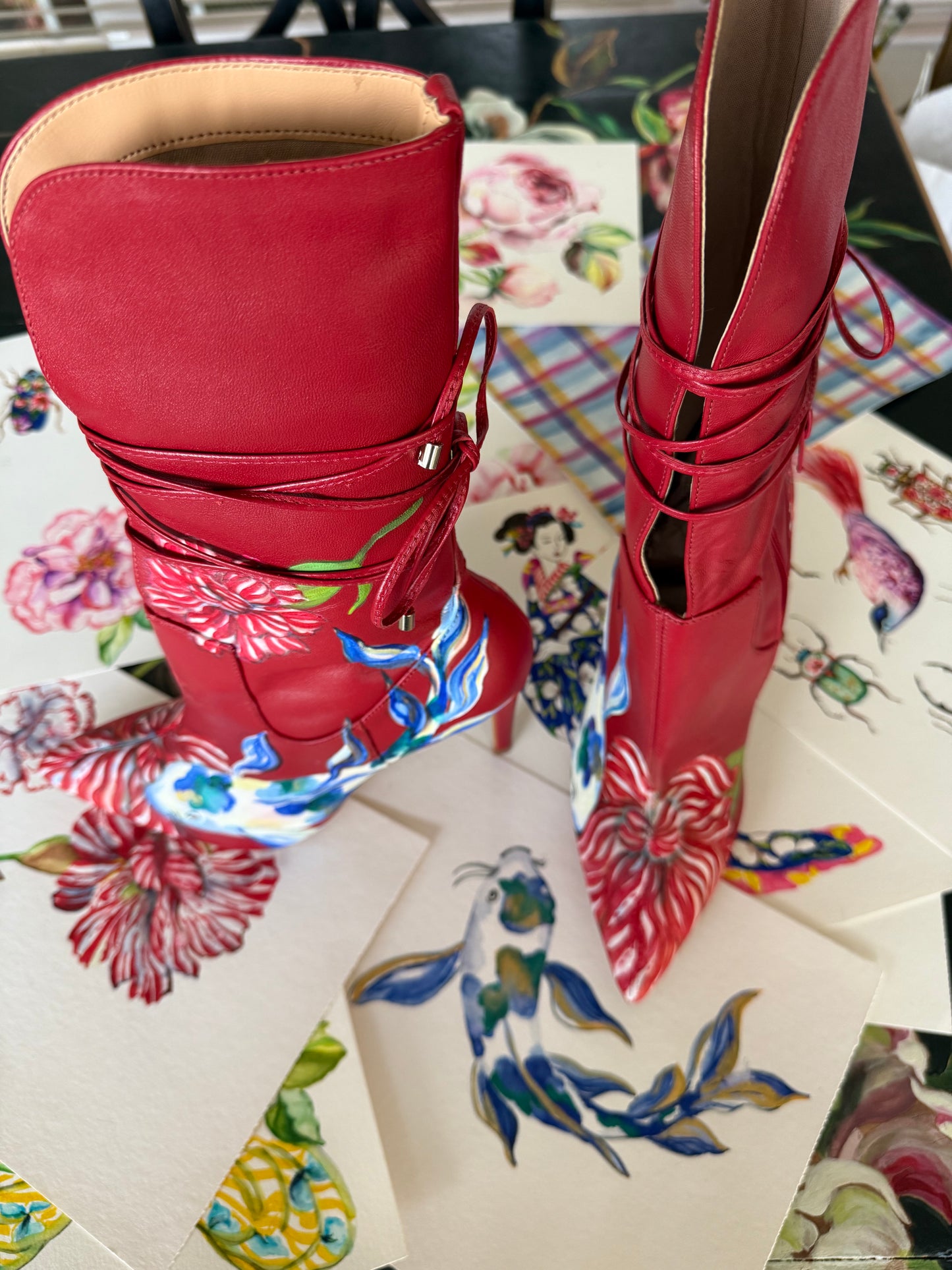 Botines de cuero pintados a mano – Colaboración Bad Sisters Beo Zapatos