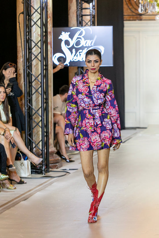 Blazer-vestido corto diseño pintado a mano edición limitada