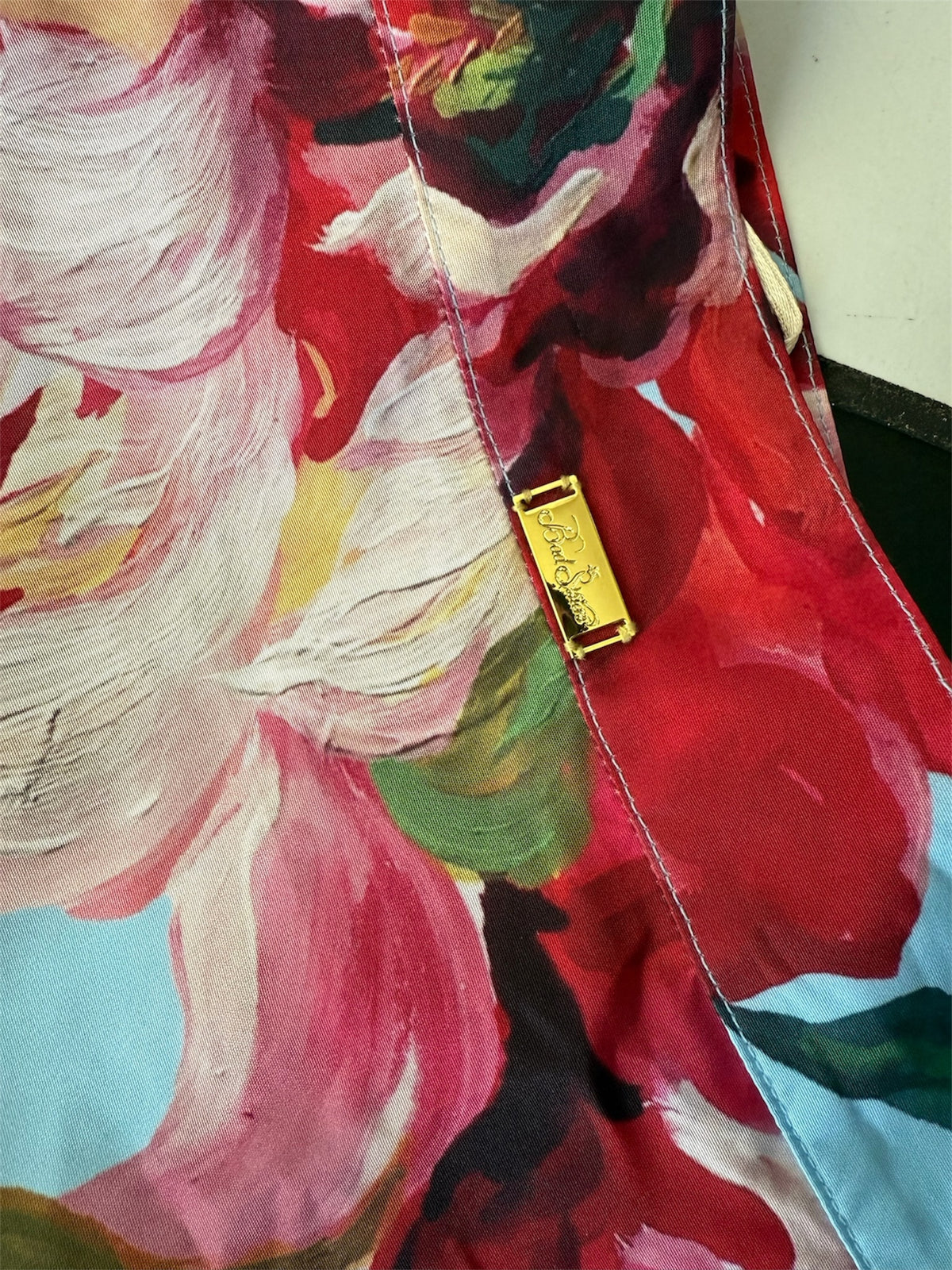 Falda con Rebeca Rose celeste