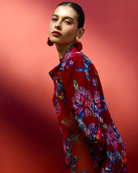 Abrigo Largo Geisha Rojo Diseño Pintado a Mano