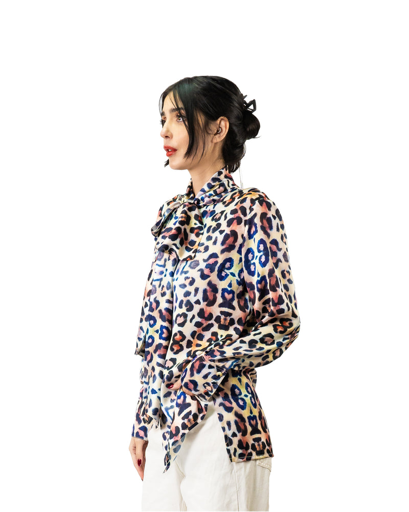 Blusa Rosetón Leopardo
