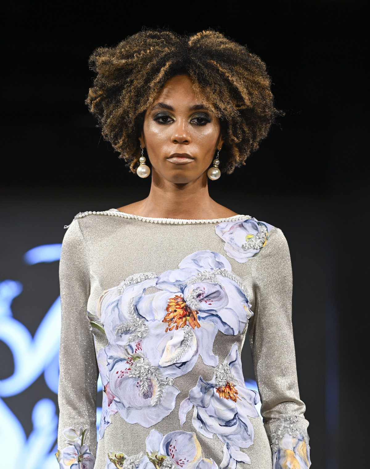 Vestido Bridal Silver Peony