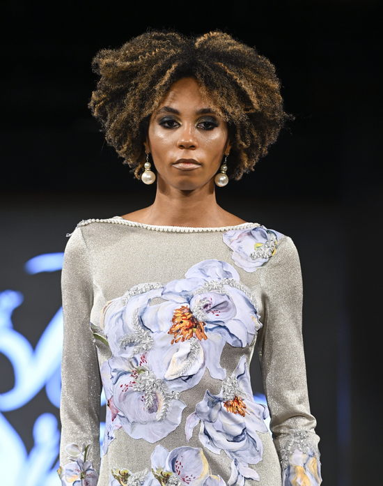 VESTIDO BRIDAL SILVER PEONEY