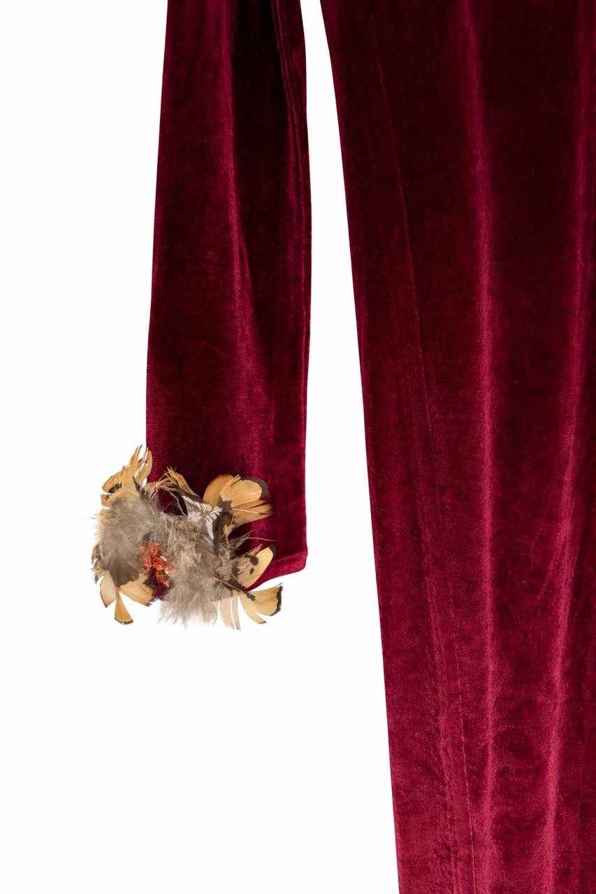 Vista posterior de Sweet Velvet Burg Andy