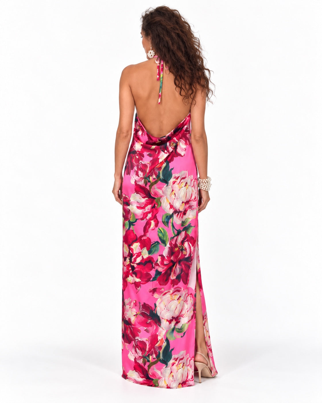 Vestido Halter Rose Pink Bad Sisters espalda abierta estudio fondo blanco